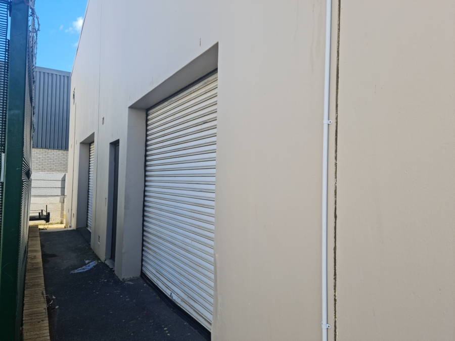 To Let commercial Property for Rent in Gants Plaza Western Cape